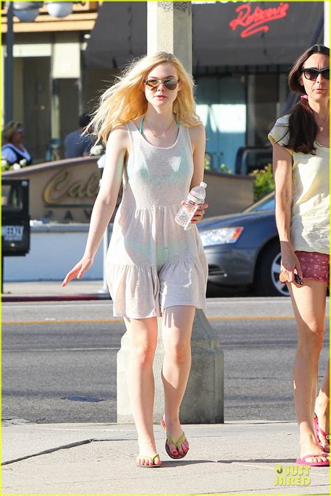 elle fanning bikini|Elle Fanning Dazzles In New Beach Photos As She。